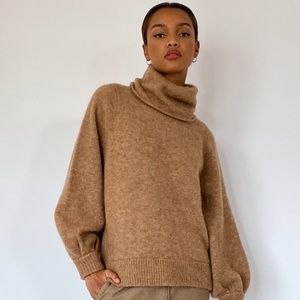 Aritzia - The Group X Babaton - Adichie Sweater - Brown/Tan/Turtle Neck -Size XS